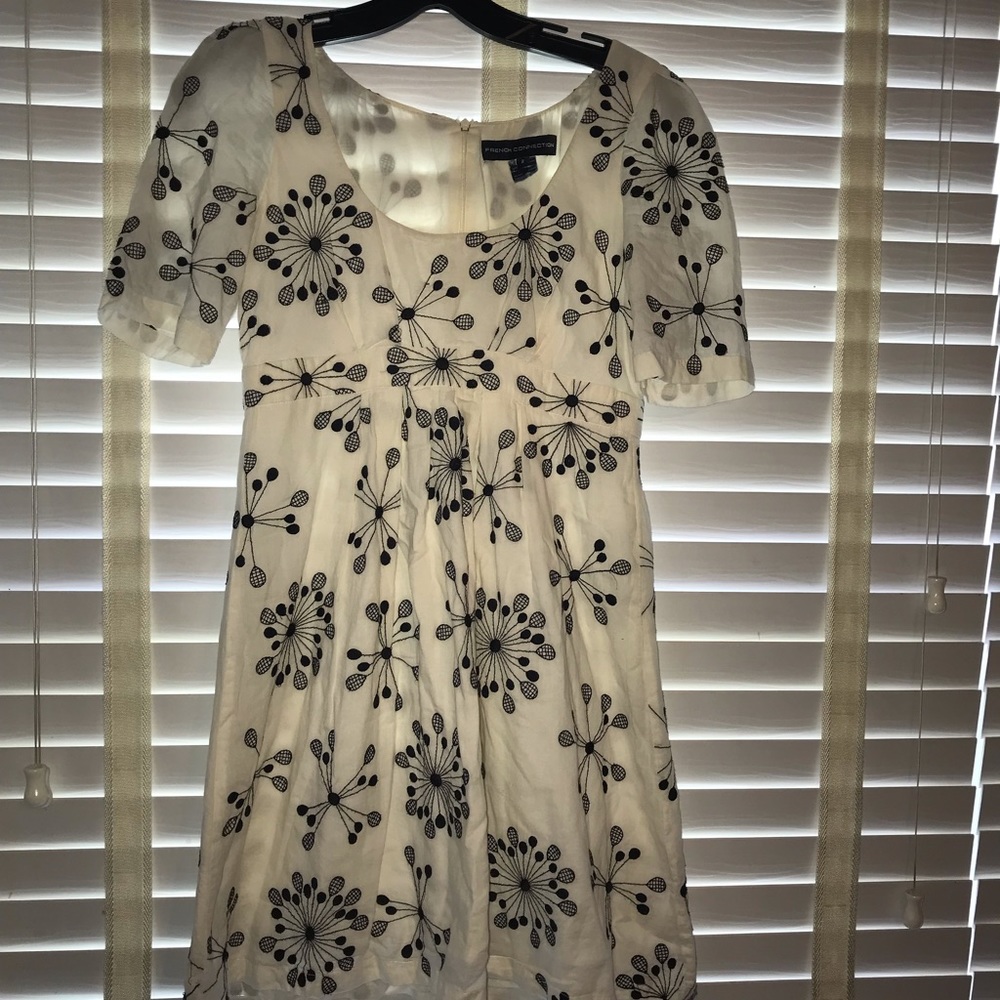 🎄3/$30🎄French Connection dress